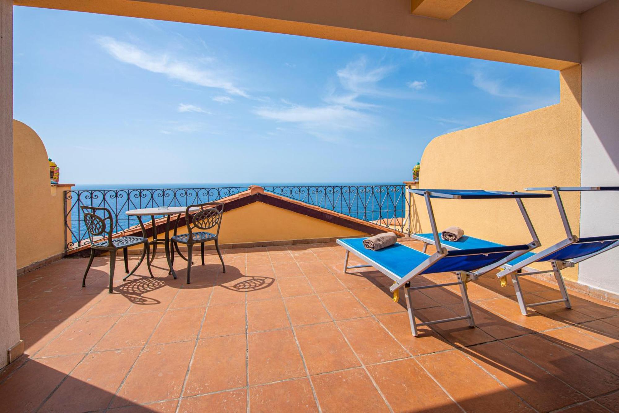 Baia Taormina - Cdshotels 福扎格鲁 外观 照片